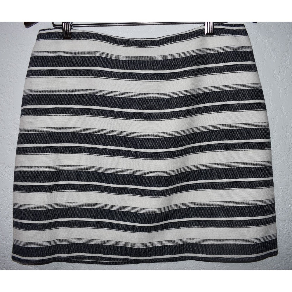 Ann Taylor LOFT Linen Blend Skirt sz 8 Blue Stripe Straight Lined Pencil Coastal